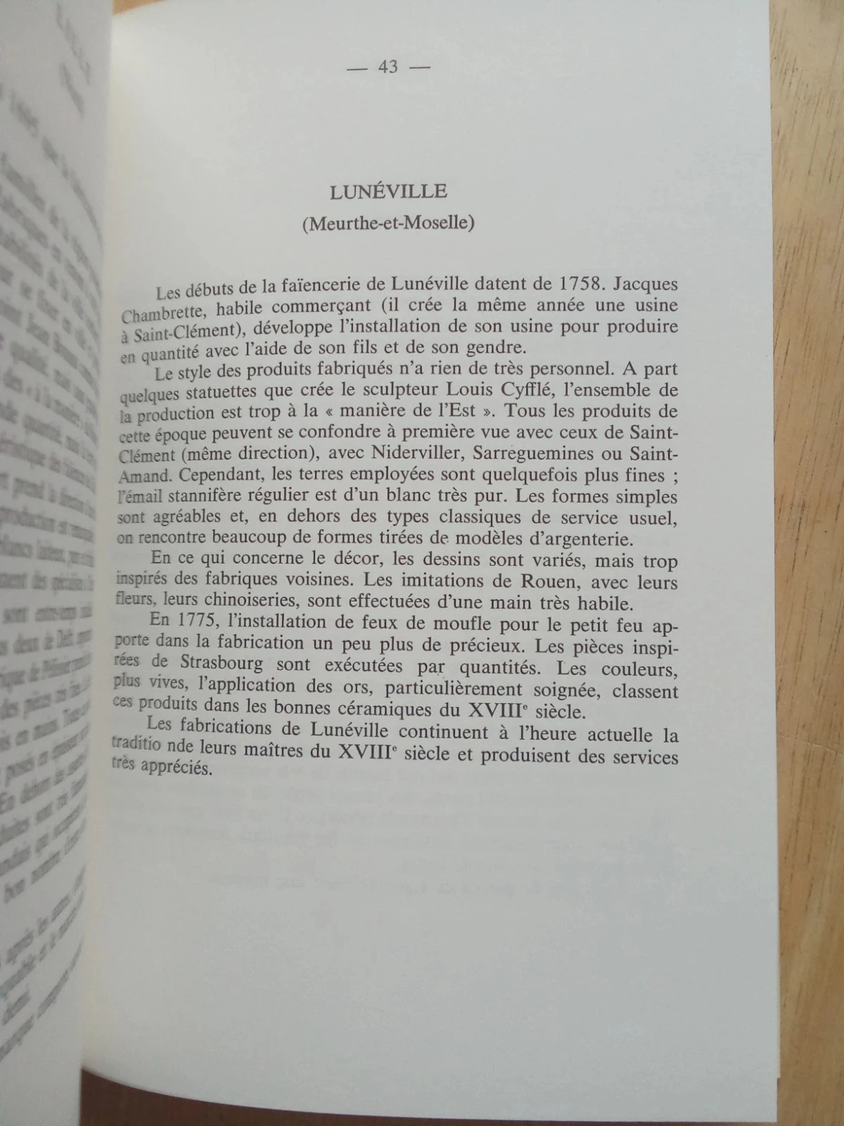 French faience brands and signatures, by Henri Curtil – photo 2